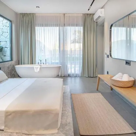 Viohouses 6- Luxury Private Korunakli Oezel Havuzlu * فتحية