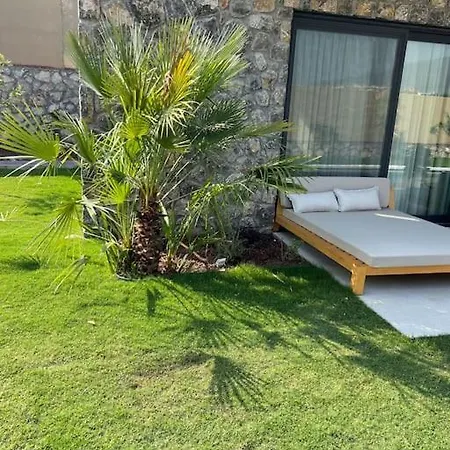 Viohouses 6- Luxury Private Korunakli Oezel Havuzlu Tatil Evi *